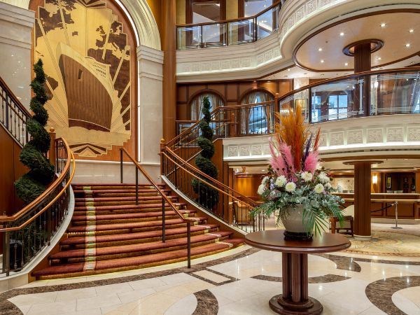 ''Kraliçelerin Gemisi'' Luxury Cruise,Queen Victoria ile İstanbul kalkışlı Ege & Akdeniz 