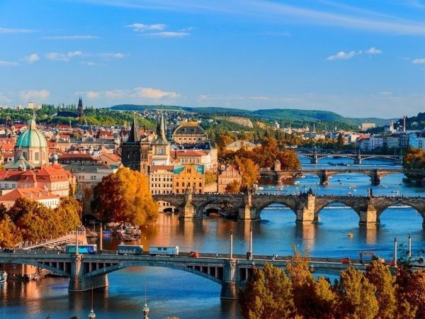 **Şeker Bayramı** Süper Promosyon Berlin-Dresden-Prag Türk Hava Yolları 4 Gece 