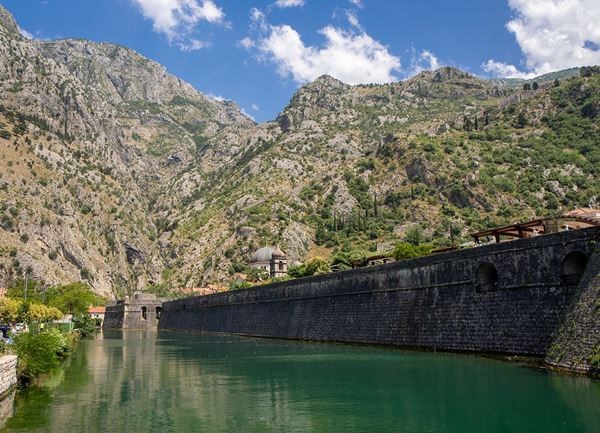 Air Montenegro Özel Seferi İle Budva Turu 4  Gece