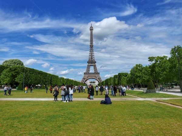 Paris Türk Hava Yolları 3 Gece  