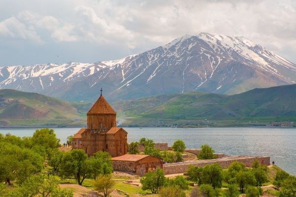 Ankara Çıkışlı1 Mayıs Özel Uçaklı Karadeniz ve Doğu Anadolu Turu 4 Gece