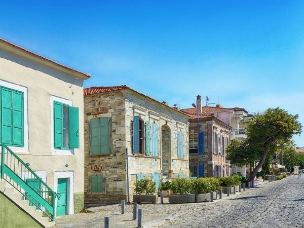 Kurban Bayramı Özel Kuşadası Çeşme Alaçatı Turu Yüzme Molalı 2 Gece