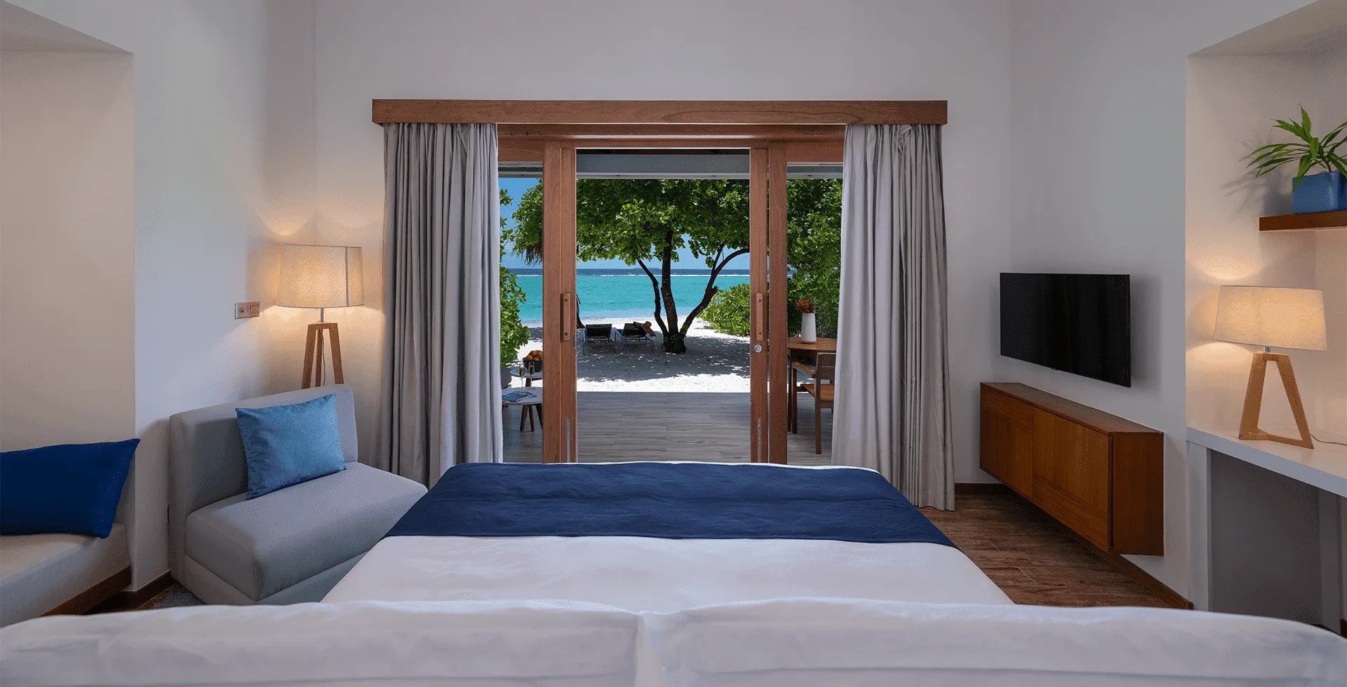 Ifuru Island Resort &SPA 5* 5 gece Sky Suite Her şey dahil Konaklama THY