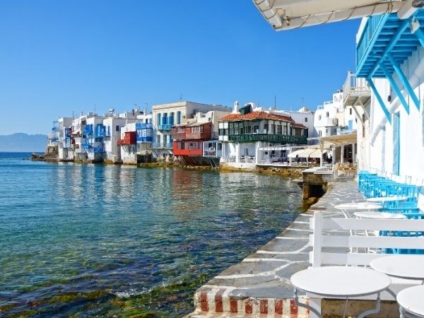 Görkemli Santorini ve Mykonos Aegean Hava Yolları 5 Gece